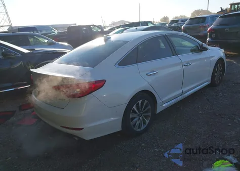 2016 Hyundai Sonata Sport z USA, uszkodzony, nr VIN 5NPE34AF2GH307335